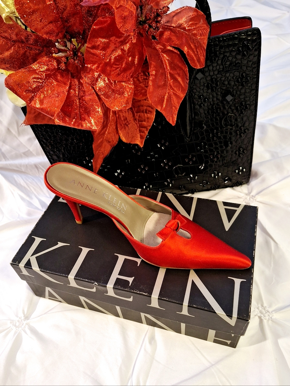 RED SATIN MULE
